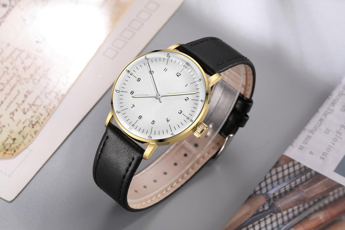 Vintage Mechanical Watch with Domed Glass and 40mm Case J742