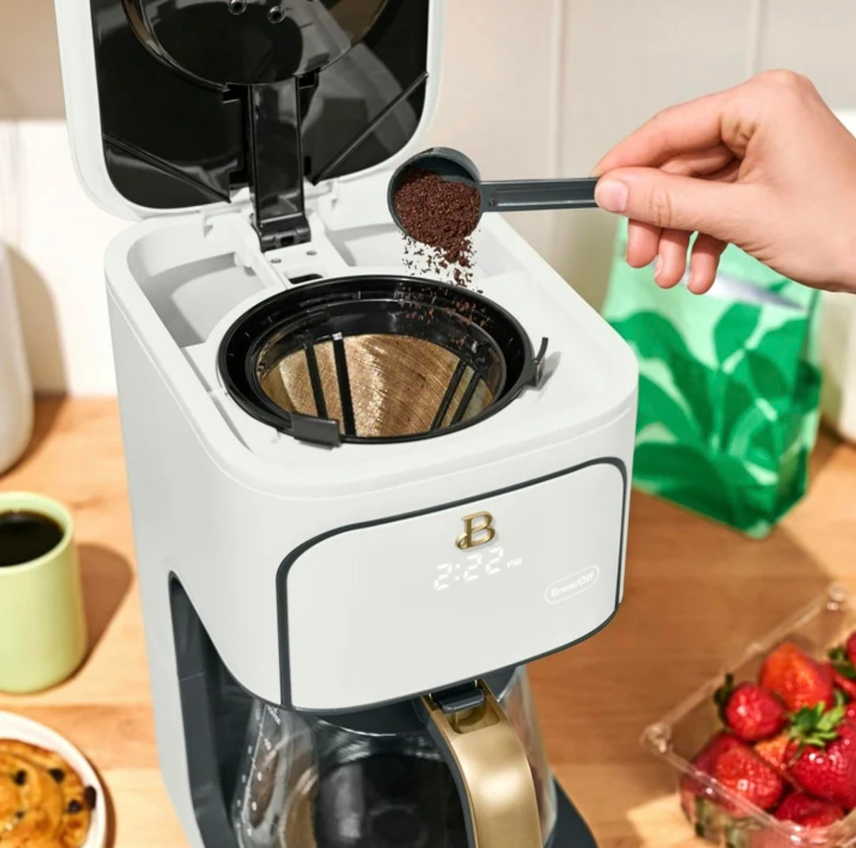 12 Cup Programmable Coffee Maker R753473