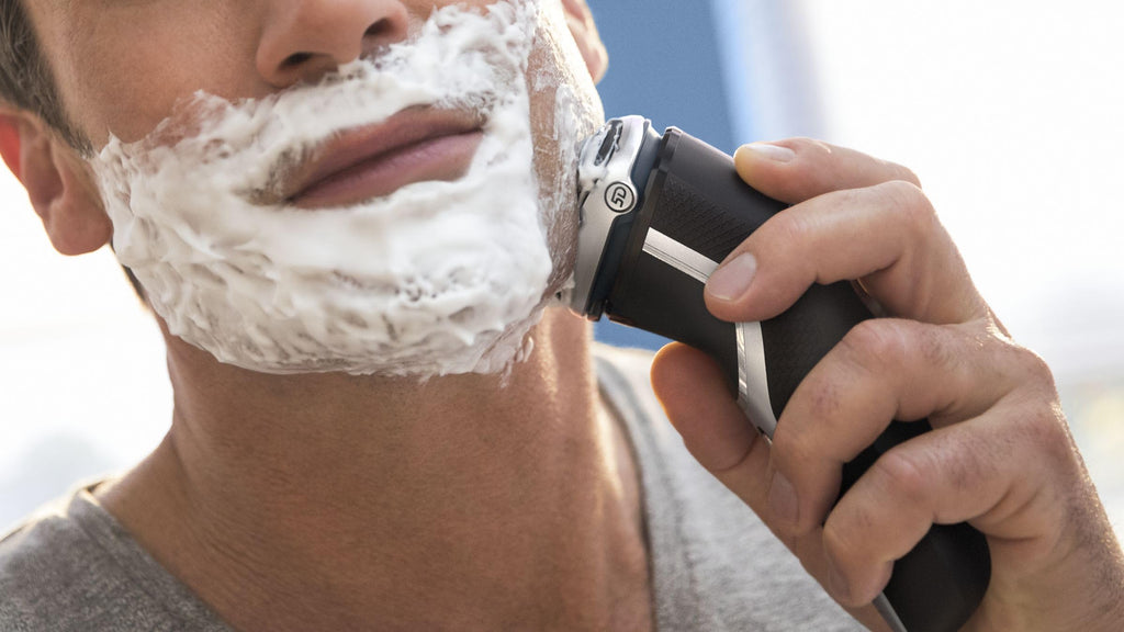 Cordless Rechargeable Wet & Dry Electric Shaver with Pop-up Trimmer N90190