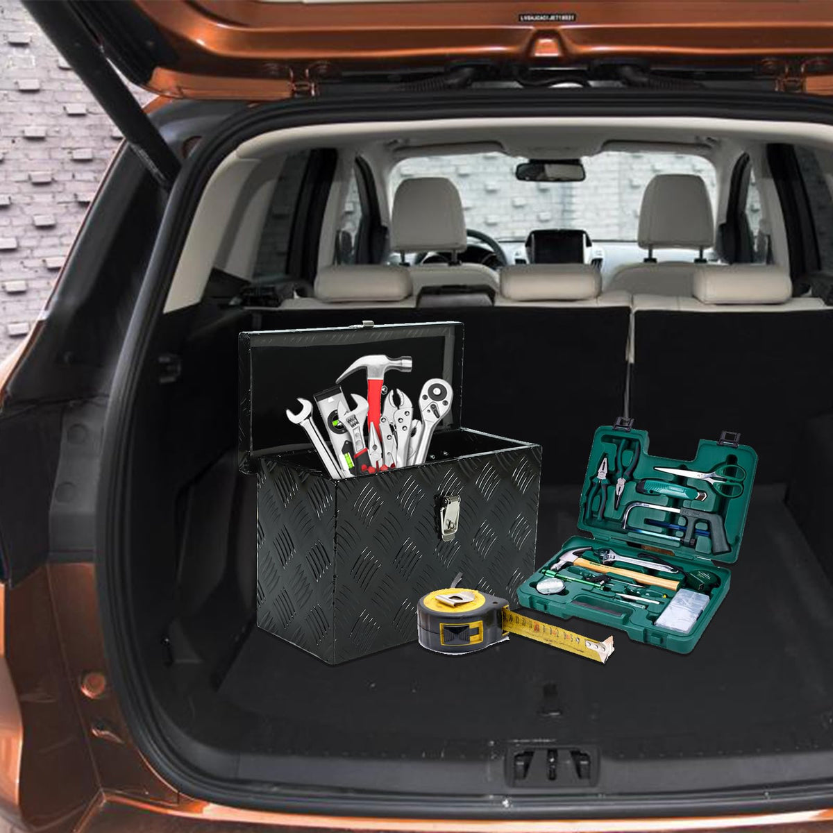 16 Inch Heavy-Duty Aluminum Truck Tool Box with Stripe Tread Design G273208