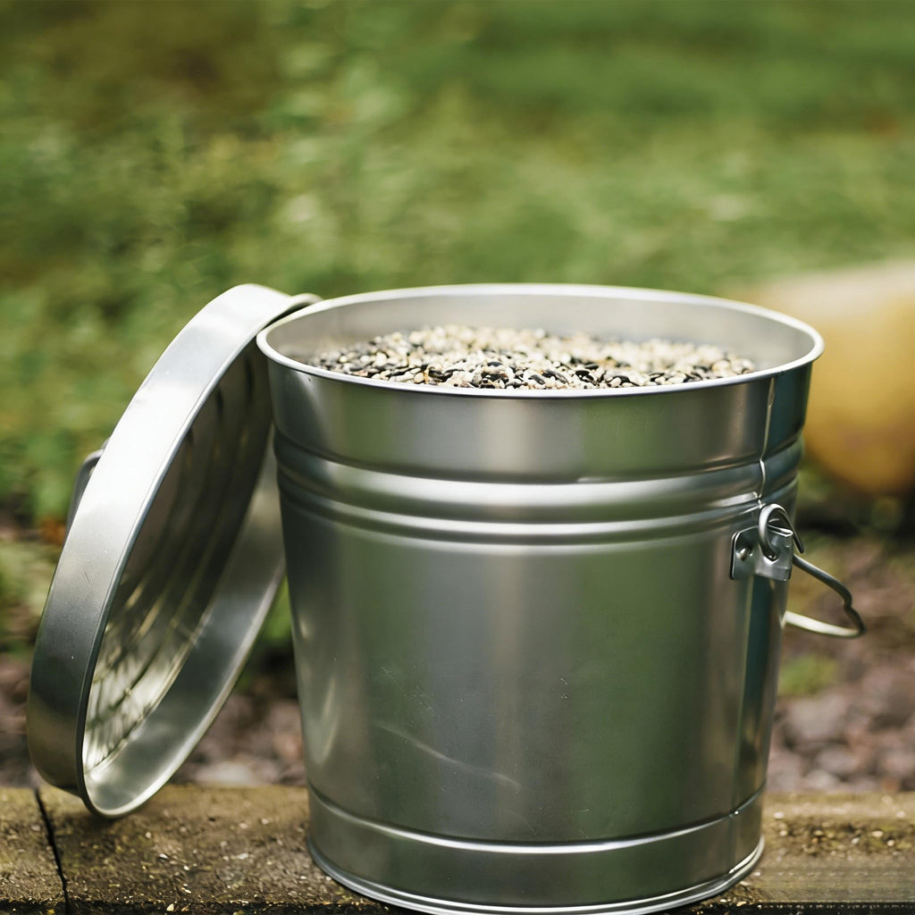 6 Gallon Galvanized Metal Trash Can with Lid J108